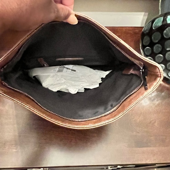 BCBGeneration Clutch - Picture 3 of 4